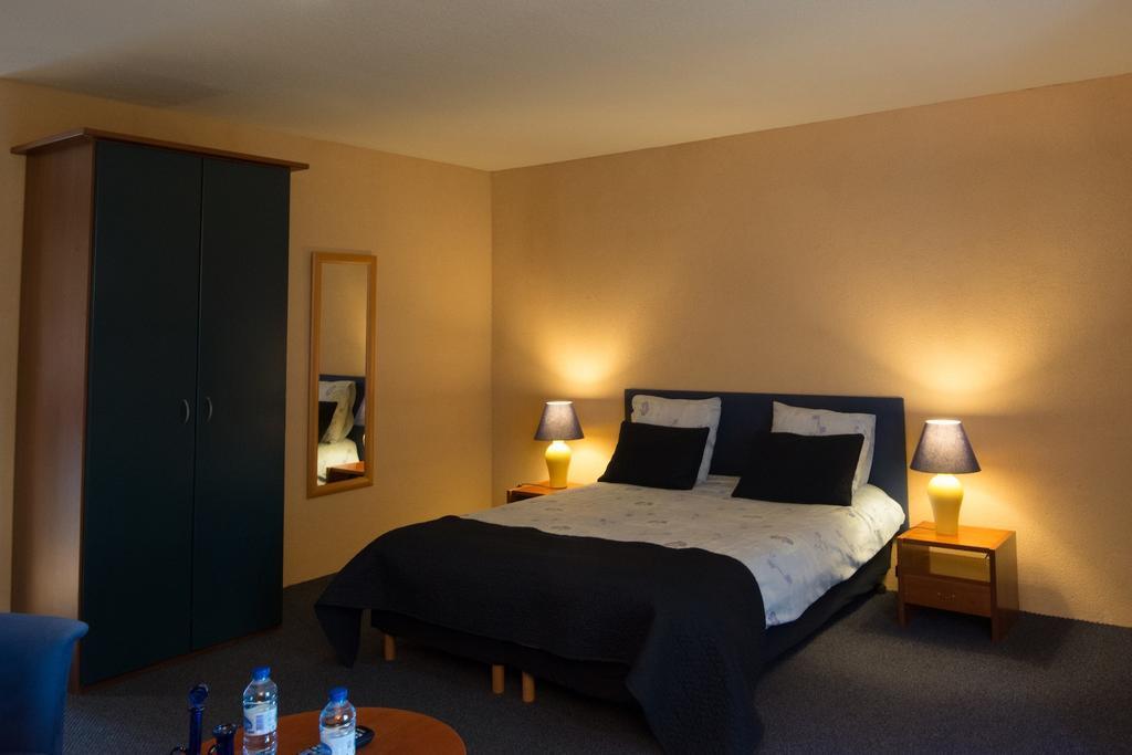 Charme Hotel La Dominotte Demigny Rom bilde