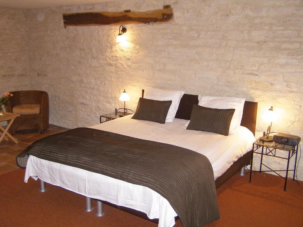 Charme Hotel La Dominotte Demigny Rom bilde