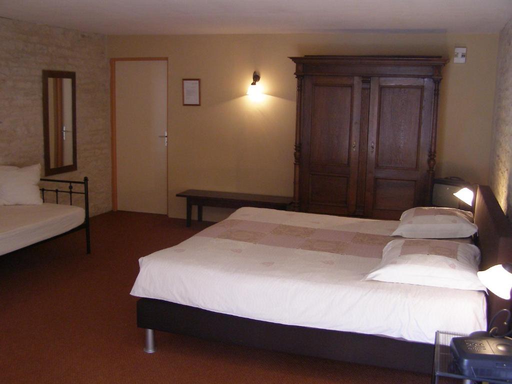 Charme Hotel La Dominotte Demigny Eksteriør bilde